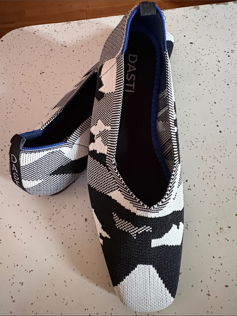Dasti Black & White Knit Slip-On Ballet Flats